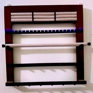 Jewelry organizer